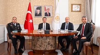 Erzurum Valisi Baruş, Okul Güvenliği toplantısında alınacak tedbirleri değerlendirdi