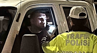 Eskişehir'de 100 polisin katıldığı denetimde 13 araca 60 bin 297 TL ceza kesildi