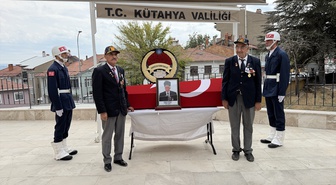 Kıbrıs gazisi Yaşar Gürbüz, Kütahya Domaniç'te askeri törenle toprağa verildi
