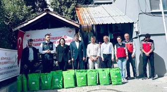 Kütahya Pazarlar'da kiraz ve vişne üreticilerine 4 bin kg bordo bulamacı dağıtıldı