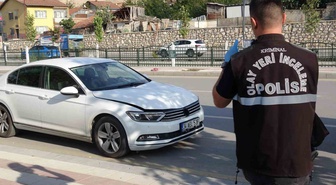 Malatya'da yolun karşısına geçerken yaşlı adam otomobil çarpmasıyla hastanede öldü