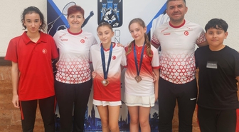 Manisa İl Gençlik ve Spor Kulübü badmintoncuları Hırvatistan'da 2 bronz kazandı