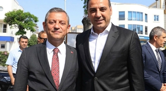 AK Parti'ye geçeceği iddia edilen Çiğli Belediye Başkanı Onur Emrah Yıldız'a ulaşılamıyor