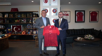 Şenol Kazancı, TFF Başkanı Hacıosmanoğlu'nu ziyaret etti, lig yayın ihalesi görüşüldü