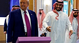 Trump, Suudilerin talebine rağmen Yemen'deki Husilere hava saldırısını bekletti