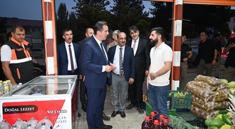 Bitlis Valisi Karakaya, Hizan'da 300 kilometrelik asfalt hedefini açıkladı