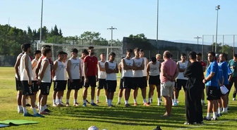 Bucaspor 1928'de derbi öncesi sportif direktör istifa etti, 5 futbolcu ayrıldı