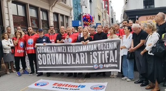Eğitim-İş Samsun, 11 öğrencinin yaralandığı saldırı sonrası 7 bakanlığa hesap sordu
