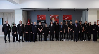 Erzincan Valisi Aydoğdu, Elaattin Elmas Anadolu İmam Hatip Lisesini ziyaret etti