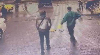 Esenyurt'ta E-5 Haramidere'de ağır yaralı kamyonet sürücüsü hayatını kaybetti