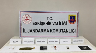 Eskişehir Odunpazarı'nda operasyonda 51 sentetik ecza bulundu, şüpheli tutuklandı