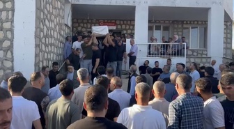 Girne açıklarında batan gemide ölen Mehmet Bayhan, Nusaybin'de toprağa verildi