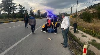 Isparta'da otomobil elektrikli bisiklete çarptı, bisiklet sürücüsü hayatını kaybetti