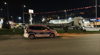 Karabük'te zincirleme kazada 1 kişi yaralandı, tır sürücüsünün ehliyeti 60 gün alındı