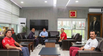 Kayseri'de halterci Çağdaş Kaya, Dünya Şampiyonası öncesi İl Müdürü'nü ziyaret etti