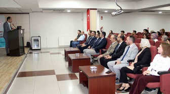 Kayseri Devlet Hastanesinde yeni pratisyen hekimlere uyum eğitimi başladı