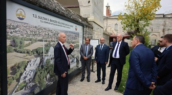 Kosova Başbakan Yardımcısı Damka, Edirne'deki Sağlık Müzesi'ni gezdi