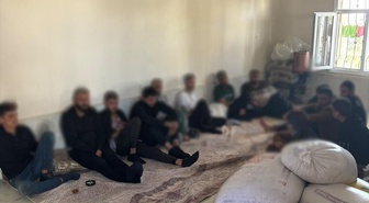 Şanlıurfa'da jandarma, göçmen kaçakçılığı çalışmasında 143 kişiye adli işlem yaptı