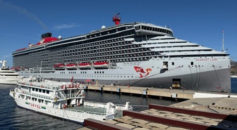 Scarlet Lady Muğla Bodrum'a 2 bin 637 turist getirdi, gemi Mykonos'a gidecek