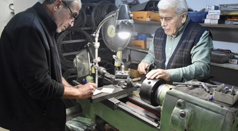 76 yaşındaki tornacı Zekeriya Şentürk, Ordu'da 2026 Yılının Ahisi seçildi