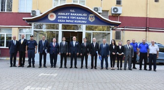 Aydın Başsavcısı Arısoy, E Tipi Cezaevi'nde inceleme ve toplantı gerçekleştirdi