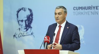 CHP Sözcüsü Sarı'dan Özgür Özel'e belgeli yanıt: Ya yalan söylüyor ya da yardımcısının ne yaptığından haberi yok