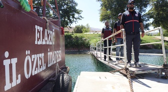 Hazar Gölü'nde yürütülen temizlikte bir yılda 1000 kilogramın üzerinde çöp toplandı
