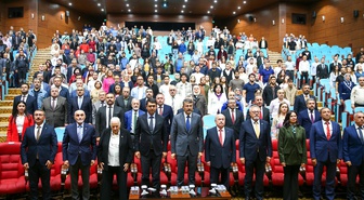 İçişleri Bakan Yardımcısı Çelik, Uşak Üniversitesinde etkinliğe katıldı