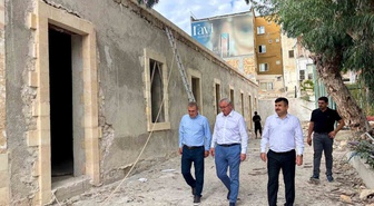 İskenderun Lisesi restorasyonunu Kaymakam Önder ve İlçe Milli Eğitim Müdürü inceledi