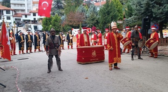 İskilip'te Ahilik Haftası'nda yılın ahisi Ömer Uçar'a kuşak takıldı