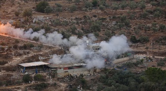 İsrail ordusu Nablus Beyt İmrin'de Filistinli esirin evini patlayıcılarla yıktı.
