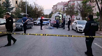 Kayseri Kocasinan'da bisikletli çocuk halk otobüsünün altında kalarak öldü
