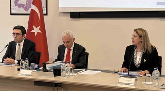 Kırklareli'nde bağımlılıkla mücadele toplantısında Vali Turan UYUMA'ya çağrı yaptı