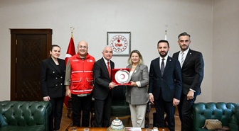 Kırklareli Valisi Turan, Kızılay Yönetim Kurulu Üyesi Özkoç'u ve heyetini kabul etti