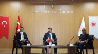 Mersin Tarsus'ta terör ve uyuşturucu soruşturmalarına koordinasyon toplantısı yapıldı
