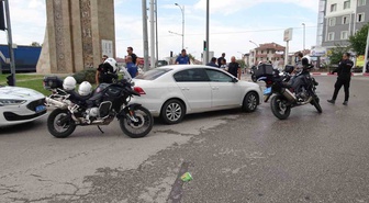 Öğretmene ölüm tehdidi iddiası sonrası Malatya'da iki araçta 1 tabanca ele geçirildi