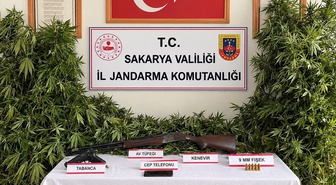 Sakarya'da Karasu, Sapanca ve Hendek'te uyuşturucu operasyonunda 3 zanlı tutuklandı