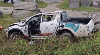 Samsun Terme'de organ taşıyan UMKE aracı direğe çarptı, 1'i ağır 2 sağlıkçı yaralandı