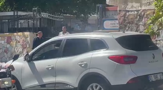 Şanlıurfa Karaköprü'de 5,4'lük depremde veliler çocuklarını almaya okullara gitti