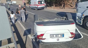 Siirt Baykan'da otomobil takla atıp şarampole devrildi, 2 kişi yaralandı