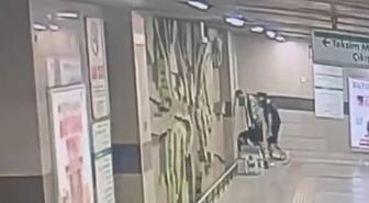 Taksim metro istasyonunda cep telefonu hırsızlığı yapan şüpheli tutuklandı