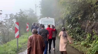 Trabzon Ortahisar'da toprak kaymasında toprak altında kalan işçi hayatını kaybetti