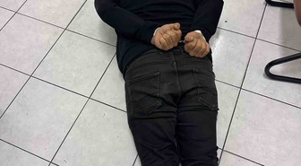 Ankara Keçiören'de komşusunu darbedip silahla tehdit eden 3 şüpheli tutuklandı