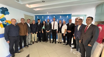 CHP İzmir İl Başkanı Gümrükçü, üç partinin İzmir il başkanını ziyaret etti