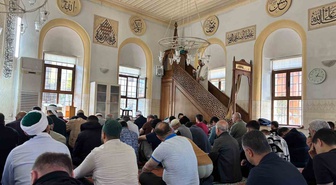 Diyanet, cuma hutbesinde sosyal medyada doğruluk ve mahremiyet uyarısında bulundu