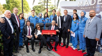 Gökyüzünden dünyaya uzanan cesaretin öyküsü