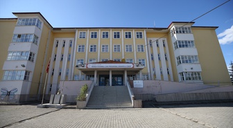 Karabük'e TOGEM-DER tarafından 3 bin 500 kitaplık kütüphane kuruldu