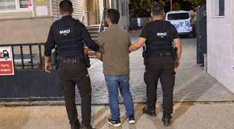 Kırıkkale'de hırsızlıktan 6 yıl hapis cezası olan hükümlü araç içinde yakalandı