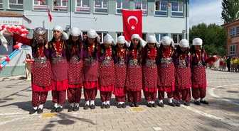 Malatya Doğanşehir'de İlköğretim Haftası Ertuğrul Gazi İlkokulu'nda törenle kutlandı