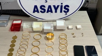 Manisa Kırkağaç'ta polis taklidi 2 şüpheli 6 milyon TL'lik altınla yakalandı